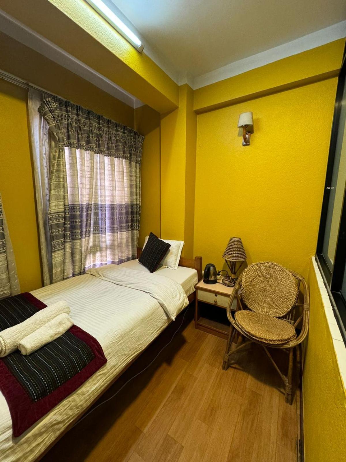 Looniva Guest House Patan Szoba fotó