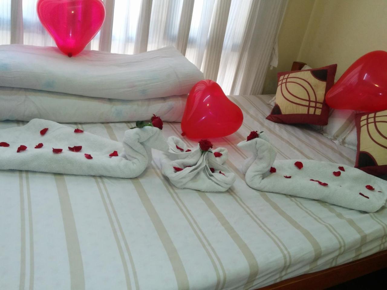 Looniva Guest House Patan Kültér fotó