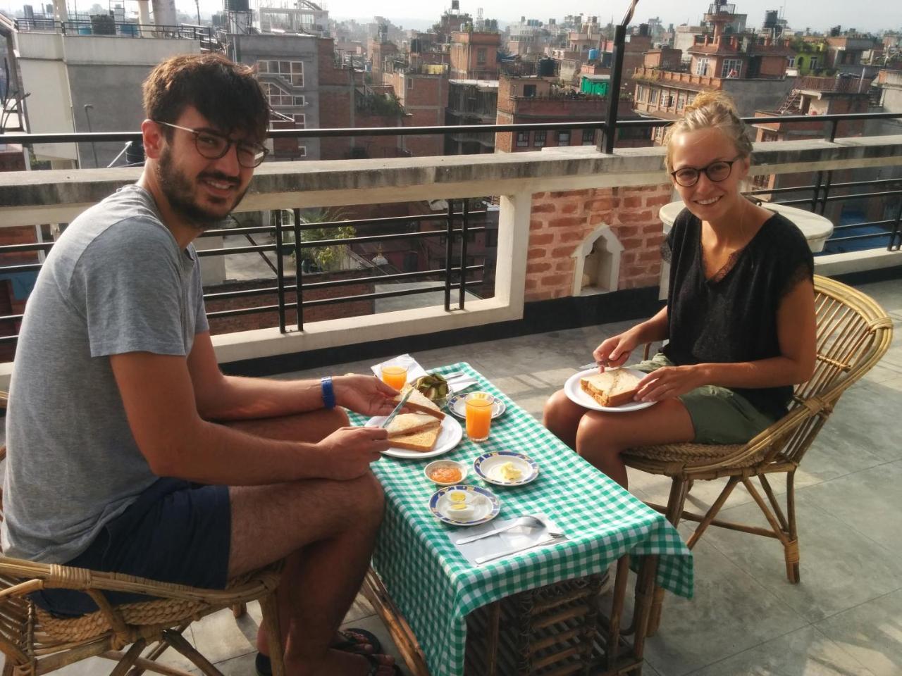 Looniva Guest House Patan Kültér fotó
